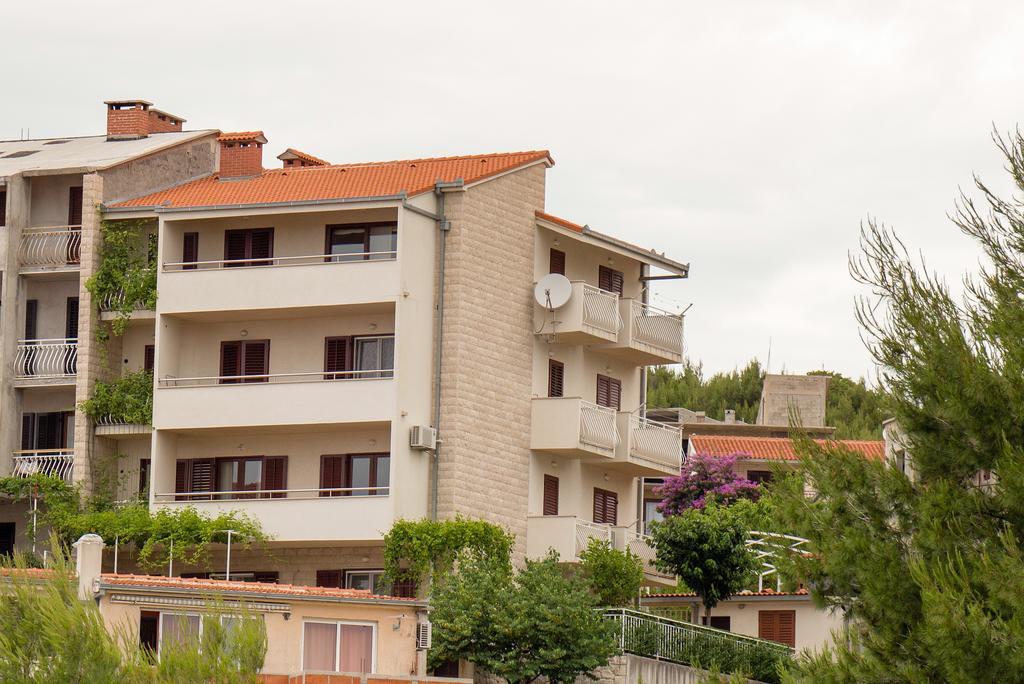 Apartment Lily Podstrana Phòng bức ảnh
